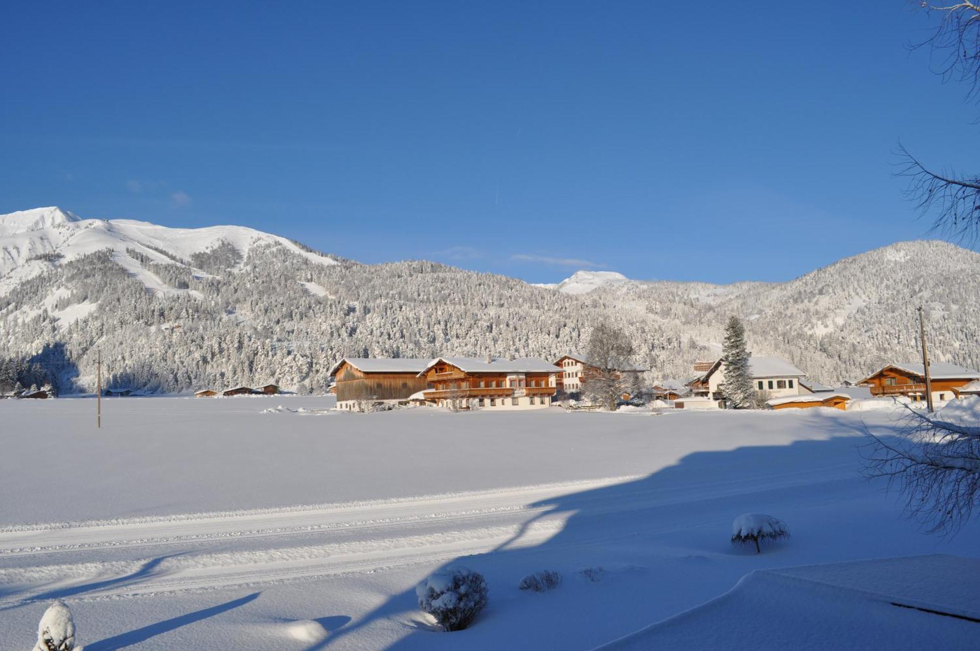 Geniesserhotel Alpin Gmbh Achenkirch Exterior photo